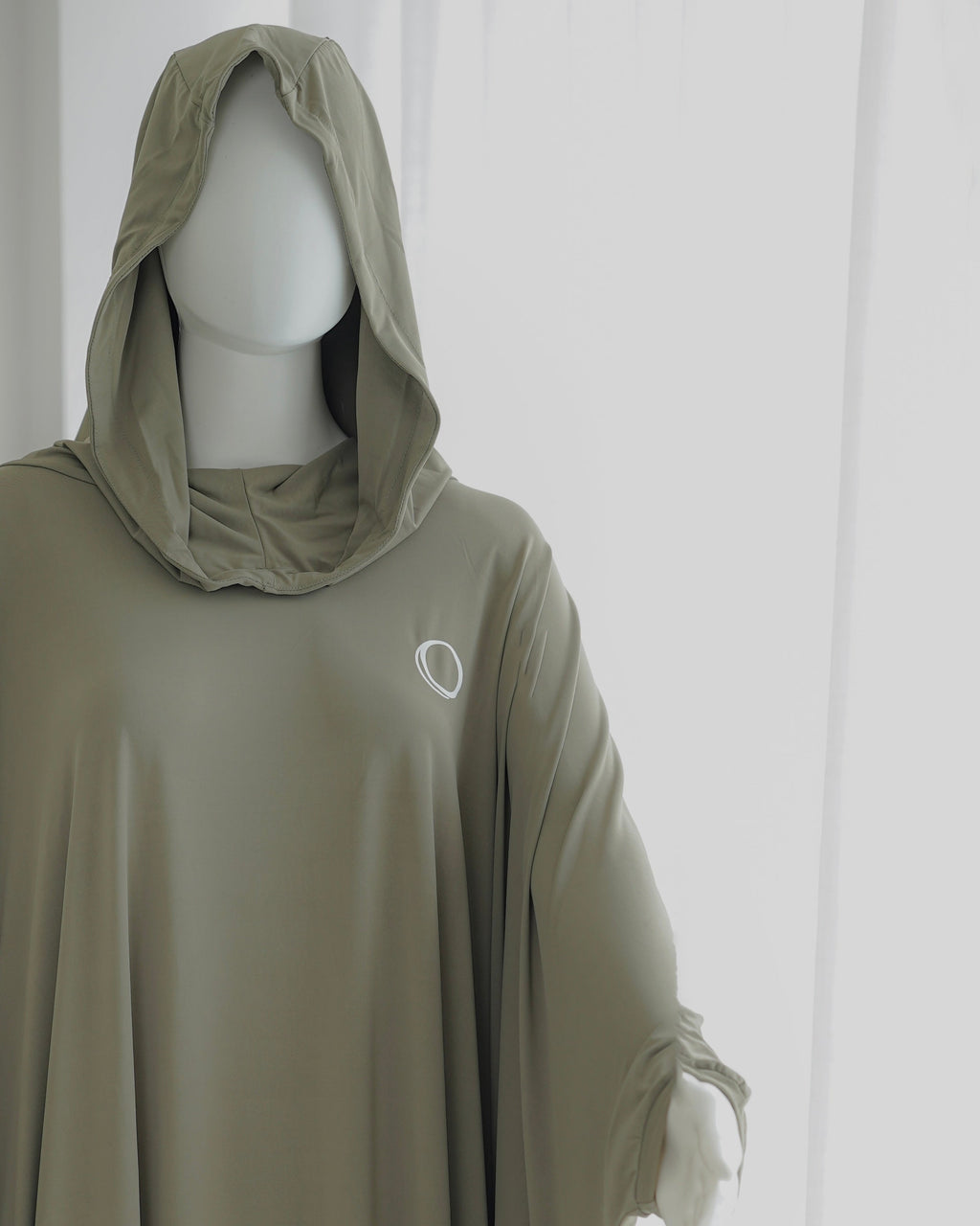 Cync Green Top