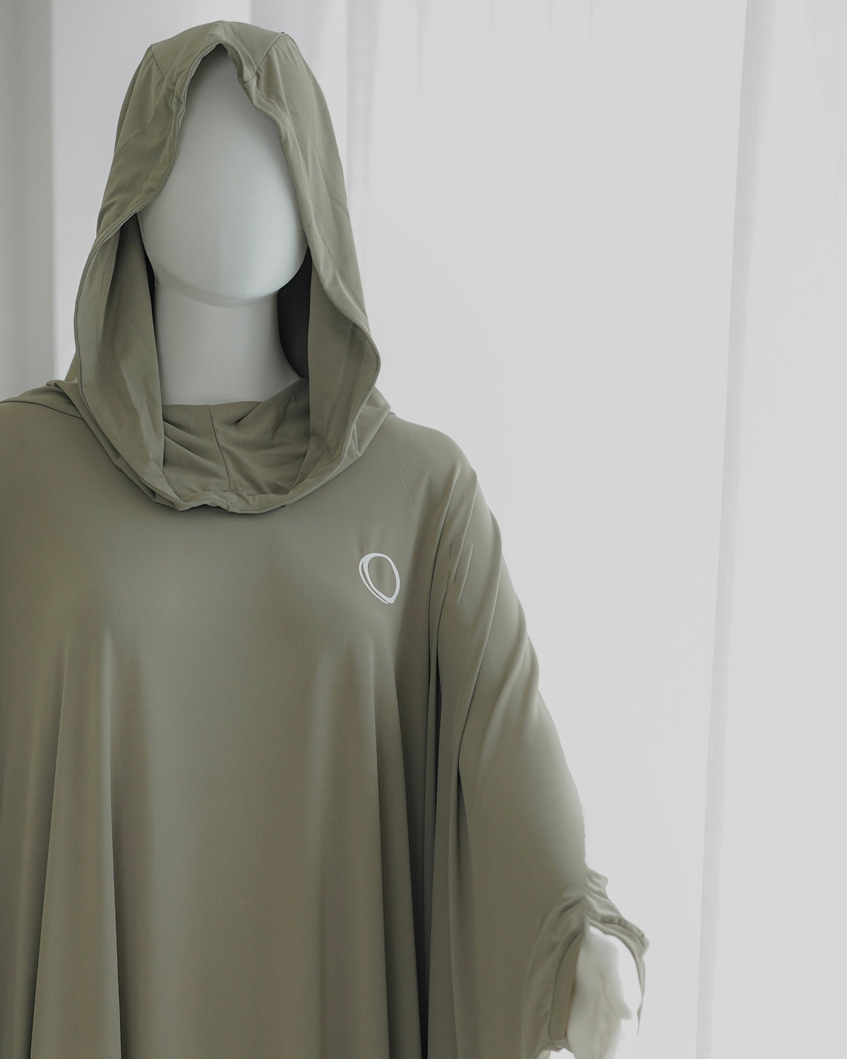 Cync Green Top
