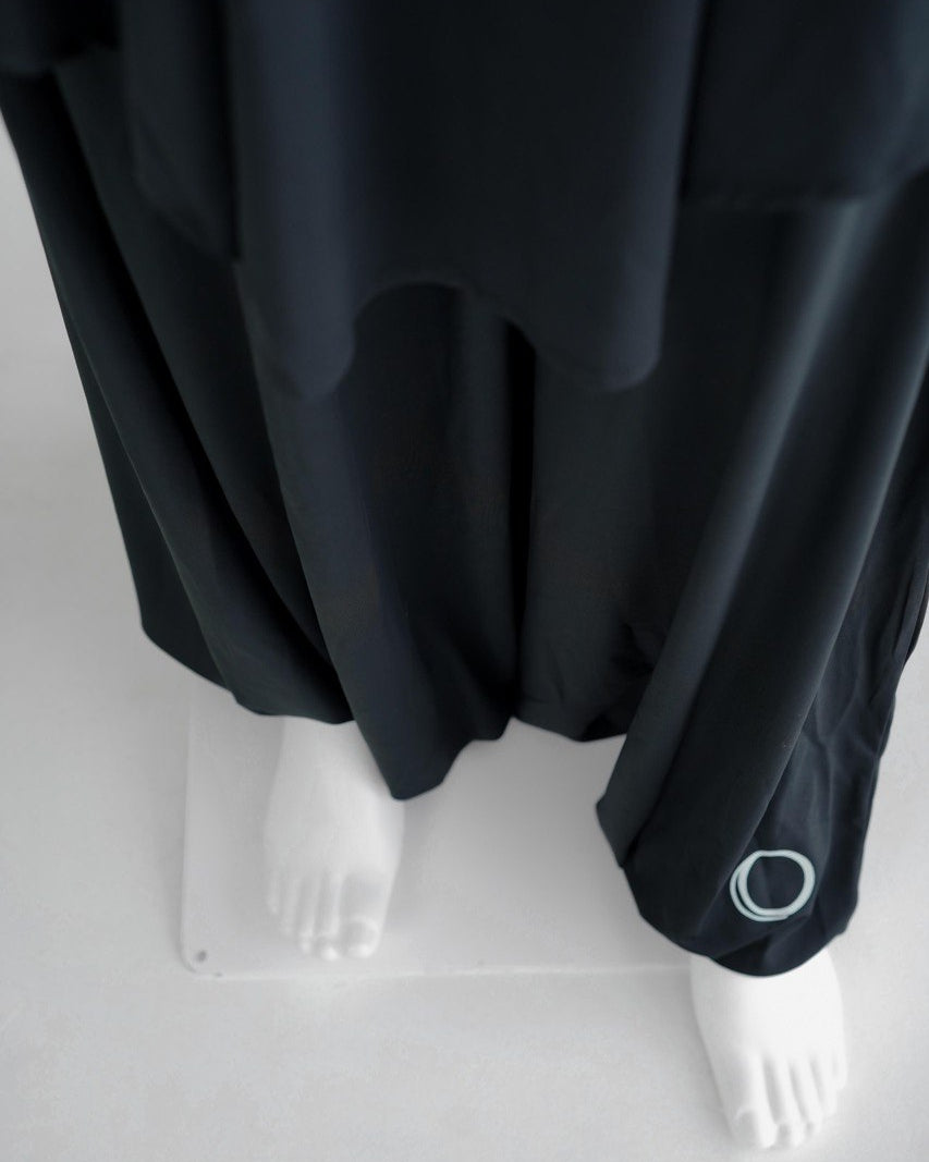 Cync Black bottoms