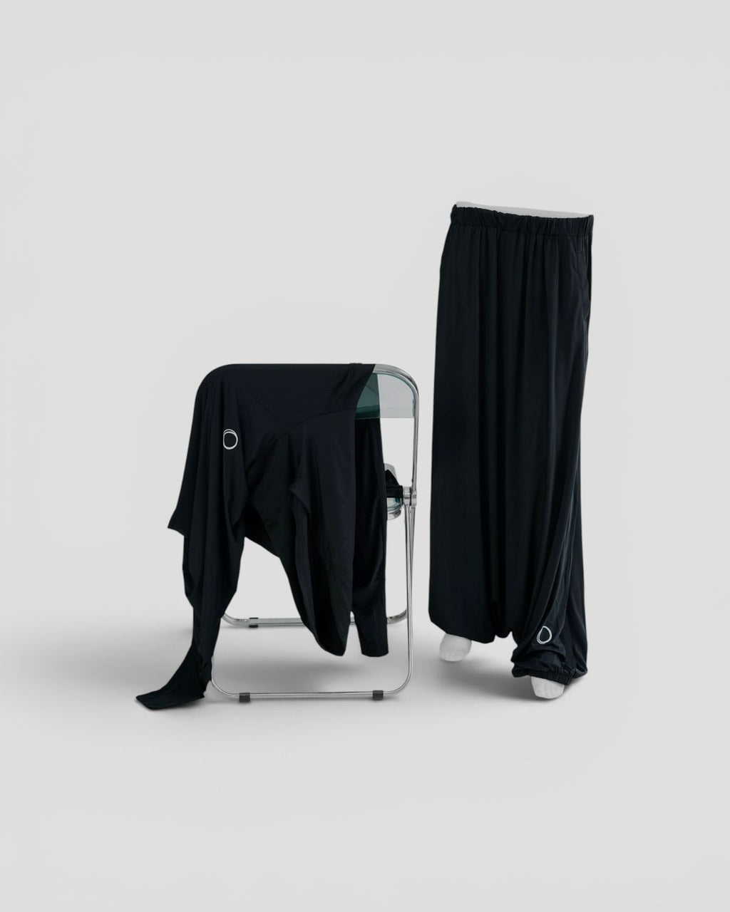Cync Black set